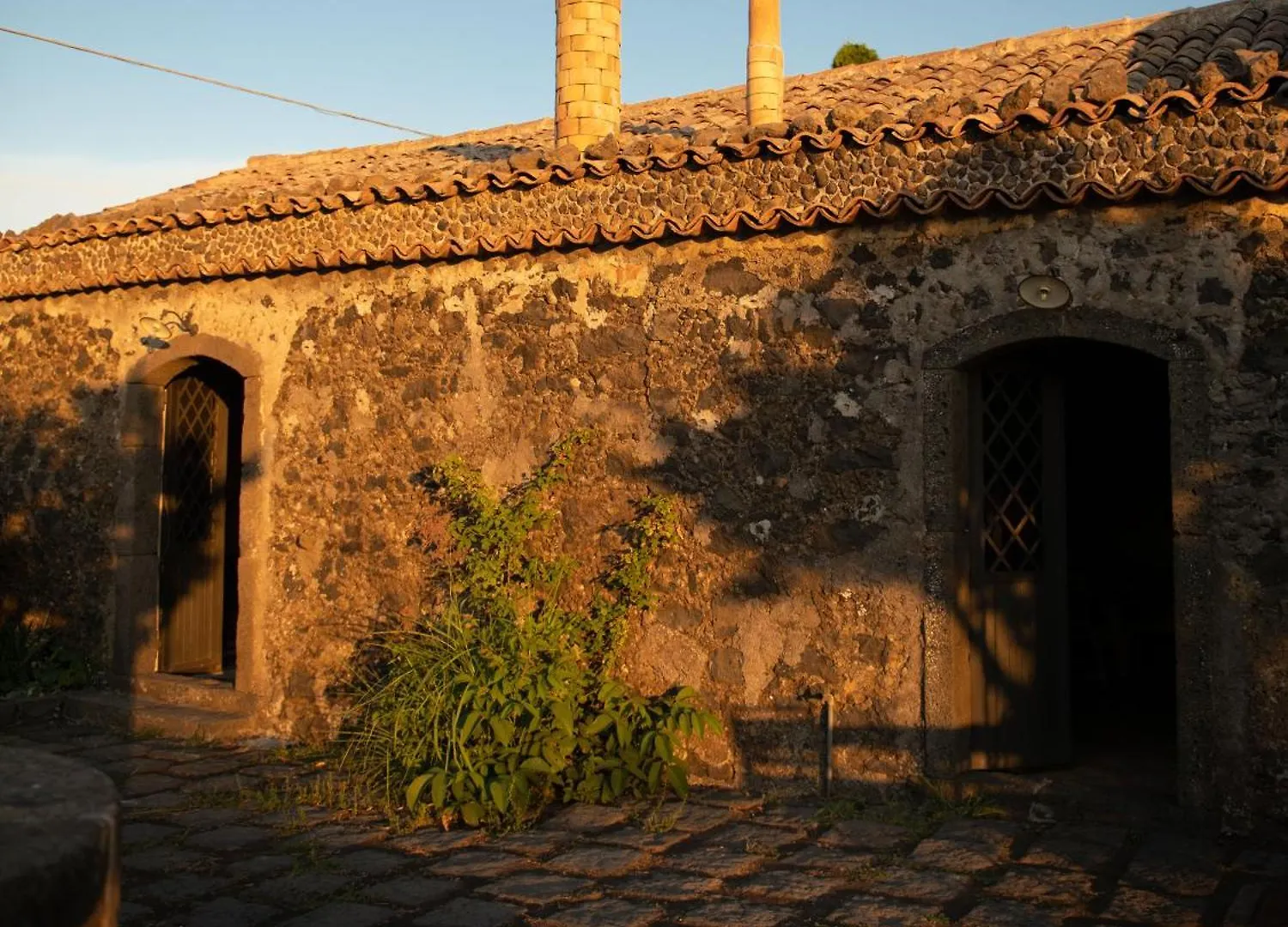 Casa Lawa Otel SantʼAlfio İtalya